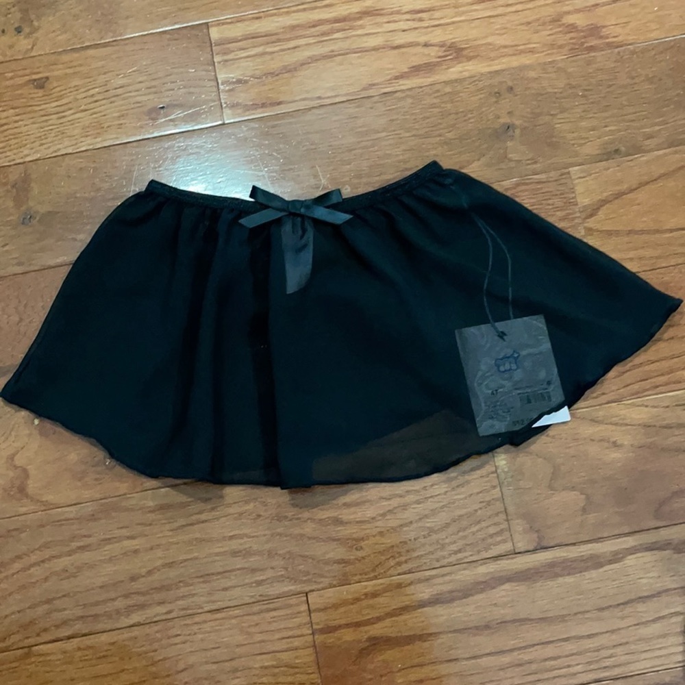 Nwt sheer black kid’s dance skirt